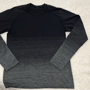 Men's Black and Gray Long Sleeve Shirt